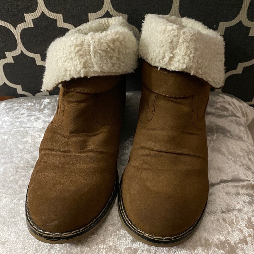 🌟MIA Shearling Ankle Boots🌟 - Picture 2 of 5